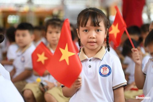 Với khí thế mới của ngành giáo dục và quyết tâm đổi mới toàn diện, năm học 2026-2027 sẽ là một năm học đột phá về chất lượng, mở ra giai đoạn phát triển mới của giáo dục, đưa dân tộc Việt Nam trở thành một dân tộc thông thái, góp phần đưa đất nước phát triển nhanh và bền vững trong kỷ nguyên mới. Ảnh: Thanh Hải