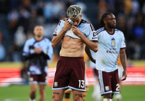Aston Villa tịt ngòi sau 3 vòng Premier League. Ảnh: Reuters.