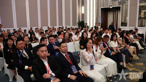Các đại biểu tham dự diễn đàn. Ảnh: VIỆT TRUNG