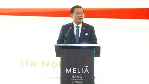 Tổng thống Myanmar Min Aung Hlaing phát biểu tại diễn đàn. Ảnh: VIỆT TRUNG