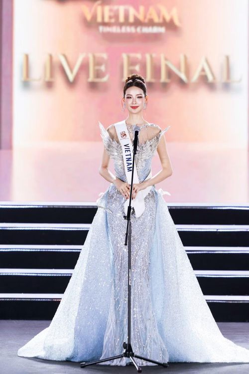 Đại diện Việt Nam - Lê Nguyễn Bảo Ngọc trong phần thi ứng xử Top 6 Miss World 2026.
