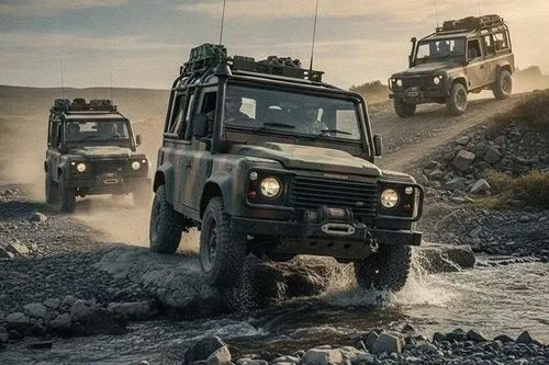 Theo một số nguồn tin, 4 biến thể của Land Rover Defender Wolf Series II sẽ được ra mắt tại sự kiện DVD của Lục quân Anh vào cuối tháng này. Các mẫu xe được trưng bày sẽ gồm xe cứu thương, xe tiện ích, xe cơ động đa dụng và xe cơ động chiến thuật.