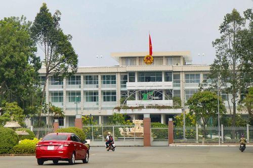 Trụ sở UBND TP Cần Thơ nằm trên đường Hòa Bình, phường Ninh Kiều. Ảnh: H.T
