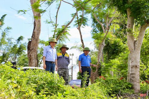 Chính quyền địa phương đồng hành cùng Nhân dân trong phòng chống mưa lũ, sạt lở.