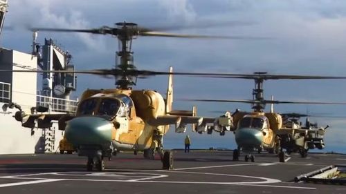 Trực thăng Ka-52 hoạt động trên tàu sân bay đang phục vụ trong biên chế quân đội Ai Cập. Ảnh: MW.