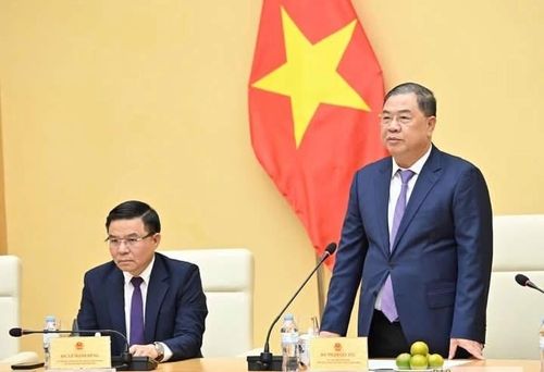 Phó Thủ tướng Thường trực Phạm Gia Túc phát biểu chỉ đạo. Ảnh Bộ Công Thương