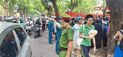 Tai nạn giao thông liên quan lứa tuổi học đường vẫn là những day dứt với xã hội. Ảnh: Bảo Hân