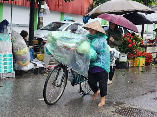 Miền Bắc sắp đón đợt không khí lạnh kèm mưa. Ảnh: Tuấn Anh