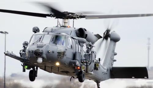Jolly Green II cũng có khả năng tiếp nhiên liệu trên không, tính năng không có trên UH-1N và MH-139.