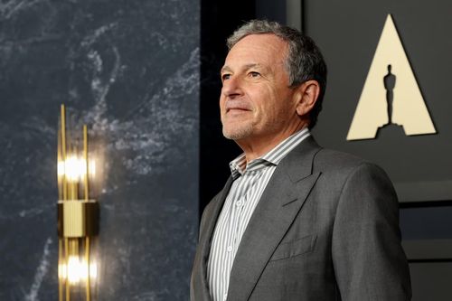  CEO Disney Bob Iger cũng tham gia vào đường đua sở hữu đội thể thao. Ảnh: Reuters. 