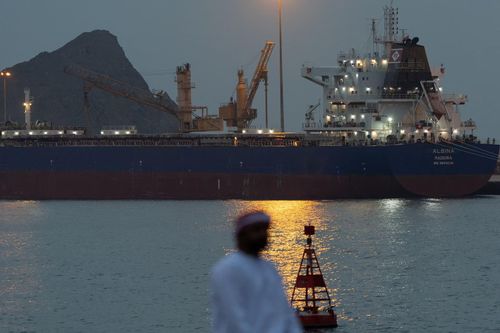  Căng thẳng tại eo biển Hormuz thúc đẩy các nước châu Á tăng cường dự trữ dầu khí chiến lược. Ảnh: Reuters. 