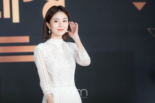Baek Jin Hee sắp tổ chức lễ cưới. Ảnh: Ohnews.