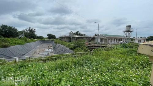 Nhà máy xử lý nước thải tập trung Cụm Công nghiệp Tân An vào sáng 6/9. (Ảnh: CÔNG LÝ)