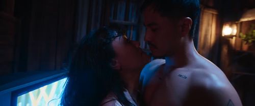 Một số hình ảnh trong phim Án mạng karaoke.
