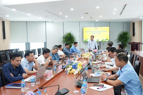 Điểm cầu tại Trung tâm điều hành sản xuất tại Quảng Ninh. 