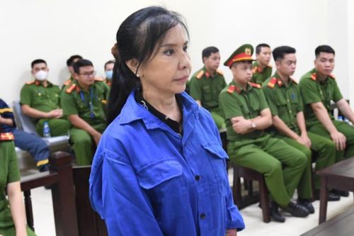 Nguyễn Ngọc Dung tại tòa. Ảnh: PĐ