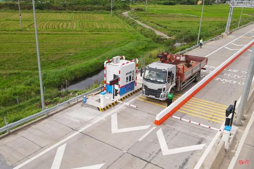 Hệ thống thu phí trên cao tốc Bắc - Nam phía Đông đoạn qua Hà Tĩnh.