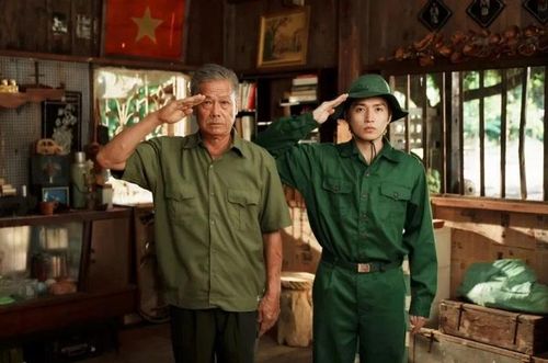 Nghỉ Hè Sợ Nghỉ Hưu của Huỳnh Lập hiện đạt hơn 193 tỷ đồng và vẫn đang được trình chiếu. 