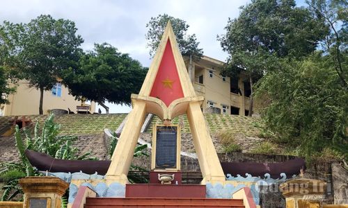 Di tích lịch sử Bến đò A-Cửa Tùng - Ảnh: T.L