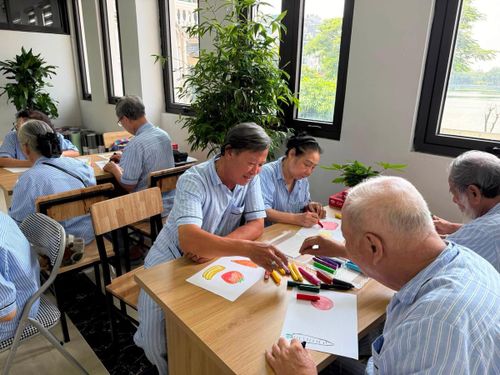 Cơ sở chăm sóc người cao tuổi ban ngày phường Tây Hồ (Hà Nội). Ảnh: Đ.T