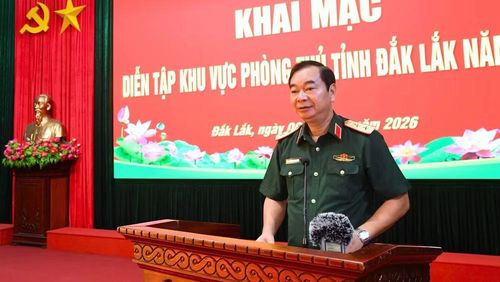 Trung tướng Trương Mạnh Dũng, Phó Tổng Tham mưu trưởng phát biểu chỉ đạo. (Ảnh: CTV)