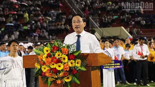 Đồng chí Phạm Anh Tuấn phát biểu tại Đại hội. (Ảnh: PHÚC THẮNG)