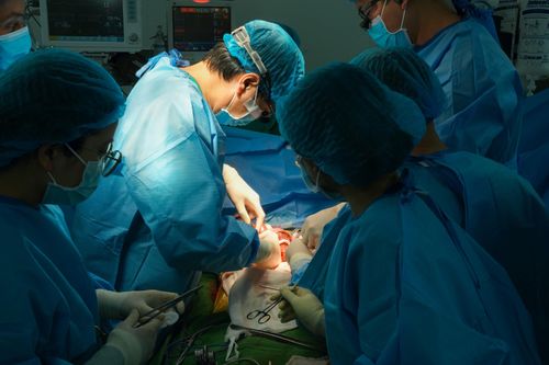 Ca phẫu thuật lấy và ghép gan được thực hiện vào ngày 22-8.