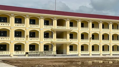 Khu ký túc xá mới của Trường Phổ thông Dân tộc nội trú tỉnh Lâm Đồng (phường Hàm Thắng).