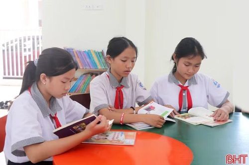 Thư viện trường học góp phần lan tỏa văn hóa đọc, hình thành thói quen đọc sách và tinh thần tự học trong mỗi học sinh.