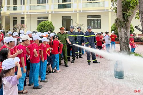 Việc trang bị những kiến thức PCCC cơ bản sẽ giúp mỗi người chủ động nhận biết nguy cơ, xử lý đúng cách khi xảy ra cháy.
