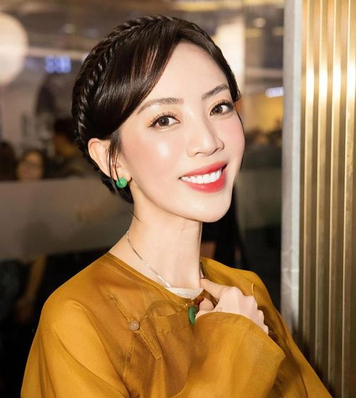 Thu Trang ghi dấu hơn 20 năm hoạt động nghệ thuật bằng hành trình đa vai trò. Ảnh: FBNV