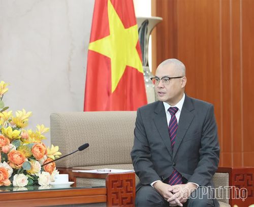 Đồng chí Bí thư Tỉnh ủy Phạm Đại Dương thông tin nhanh về những tiềm năng, lợi thế trong phát triển kinh tế - xã hội của Phú Thọ.