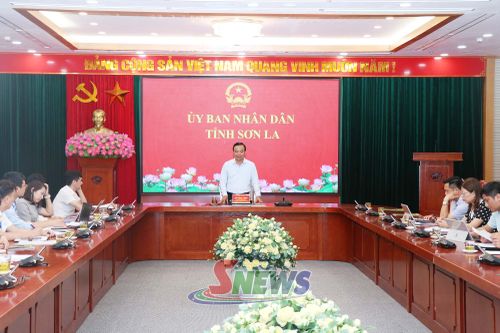 Đồng chí Phó Chủ tịch Thường trực UBND tỉnh làm việc với Trung tâm xúc tiến Đầu tư, Thương mại và Du lịch tỉnh.