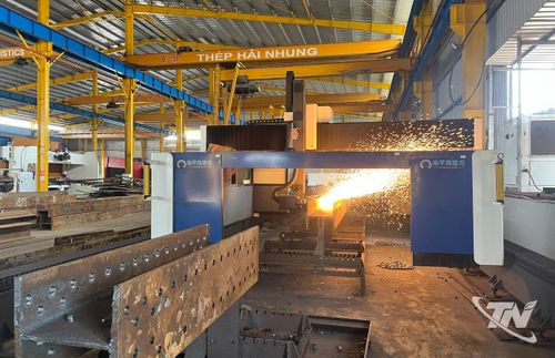 Nhà máy kết cấu thép nằm trong CCN Bảo Lý - Xuân Phương là một trong ba nhà máy tại đây đã đi vào sản xuất.