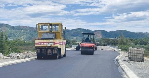Tuyến đường liên xã A Ngo - Sơn Thủy - Quảng Nhâm (cũ) đã cơ bản hoàn thành.