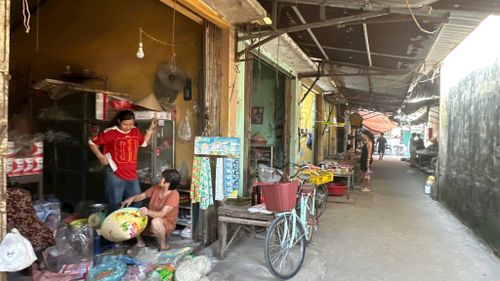 Nhiều hạng mục công trình của chợ Chiếc sẽ sớm được UBND xã Thường Tín quan tâm cải tạo. Ảnh: PV