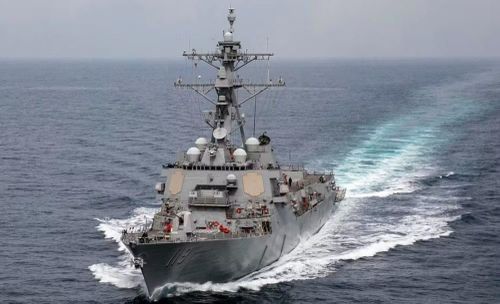 USS Delbert D. Black mang số hiệu DDG-119, trong khi USS John Paul Jones mang số hiệu DDG-53. Cả 2 đều thuộc lớp Arleigh Burke và được trang bị hệ thống chiến đấu Aegis.