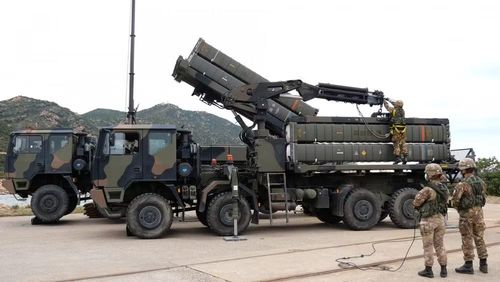 Tuy nhiên việc giao vũ khí mới cho Ukraine khó lòng gây tác động đáng kể đến tình hình chiến trường, bởi 4 khẩu đội là không đáng đủ và chúng sẽ trở thành mục tiêu chính của Quân đội Nga, đối diện nguy cơ bị phá hủy nhanh chóng.
