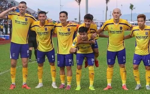 18h thứ 6 ngày 11/9: Bắc Ninh FC gặp CA TPHCM.