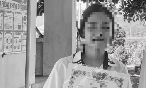 Nữ sinh lớp 9 được phát hiện tử vong dưới mương nước.
