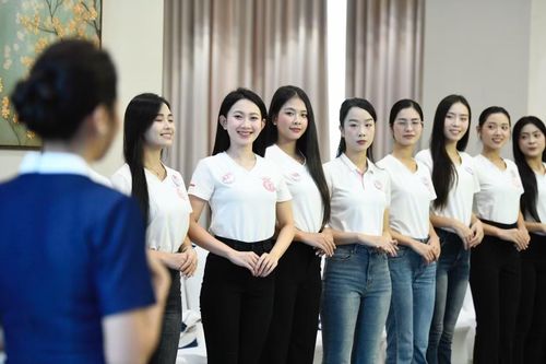 Đây là những kỹ năng được áp dụng trong sinh hoạt hằng ngày, giao tiếp cũng như khi xuất hiện trước công chúng.
