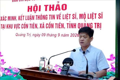 Ông Lê Văn Bảo, Phó Chủ tịch UBND tỉnh Quảng Trị, phát biểu khai mạc hội thảo. Ảnh: TTXVN phát