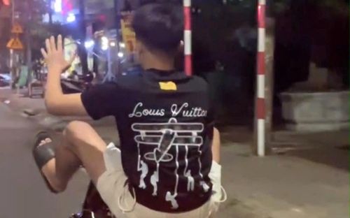 Hình ảnh nam thanh niên vi phạm được người dân quay lại clip và đăng tải trên mạng xã hội