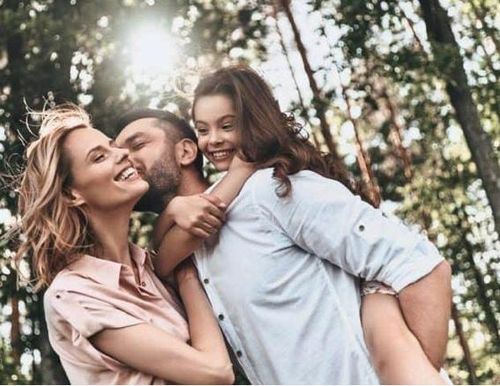 Luôn biết ơn nhau để kéo gần mọi khoảng cách - Ảnh minh họa