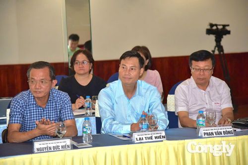 Các đại biểu tham dự tọa đàm.