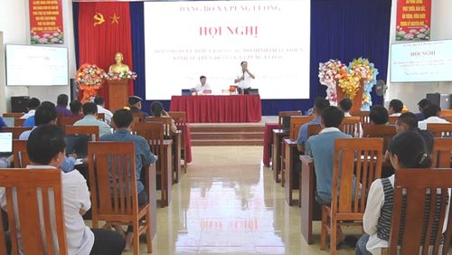 Quang cảnh hội nghị.
