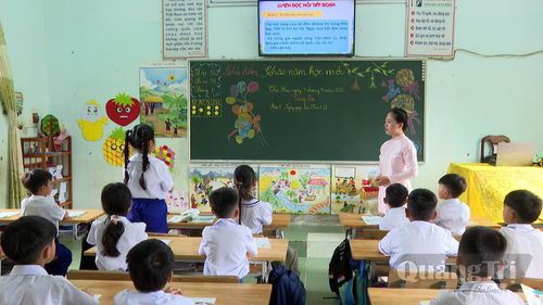 Các trường học ứng dụng công nghệ thông tin vào giảng dạy - Ảnh: N.D