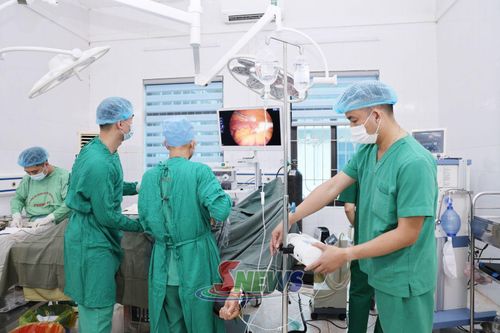 Ca phẫu thuật nội soi của Bác sĩ Bệnh viện Đa khoa khu vực Thuận Châu.