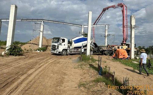 Dự án bao gồm hai trạm nằm đối xứng nhau ở hai bên tuyến cao tốc tại Km78+220 (xã Mỹ Thành, tỉnh Đồng Tháp). Quy mô rộng khoảng 98.000m2, tổng mức đầu tư sau điều chỉnh là 868 tỷ đồng. 