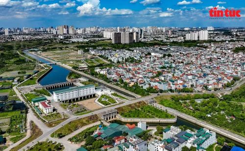 Hạ tầng giao thông liên vùng được xác định là một trong những động lực quan trọng để mở rộng không gian phát triển, tăng cường liên kết và giảm chi phí logistics. Ảnh: TTXVN